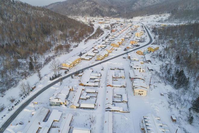 旅游攻略杏彩体育app下载冬天适合去哪里旅游初冬旅行地推荐这