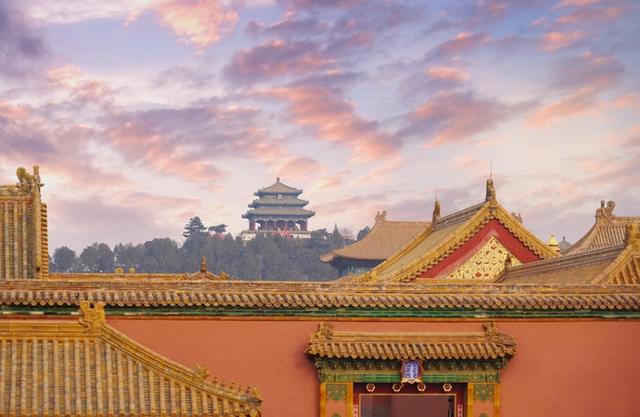 开云Kaiyun官方网站中国最受好评的12个景点哪一个更值得